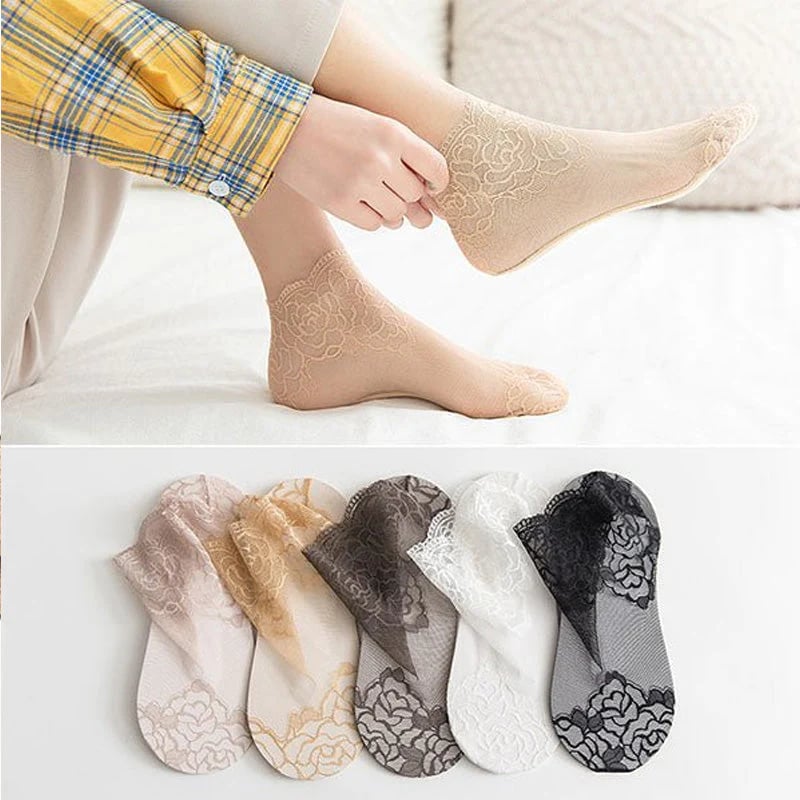 Seksualios nėrinių kojinės moterims🧦