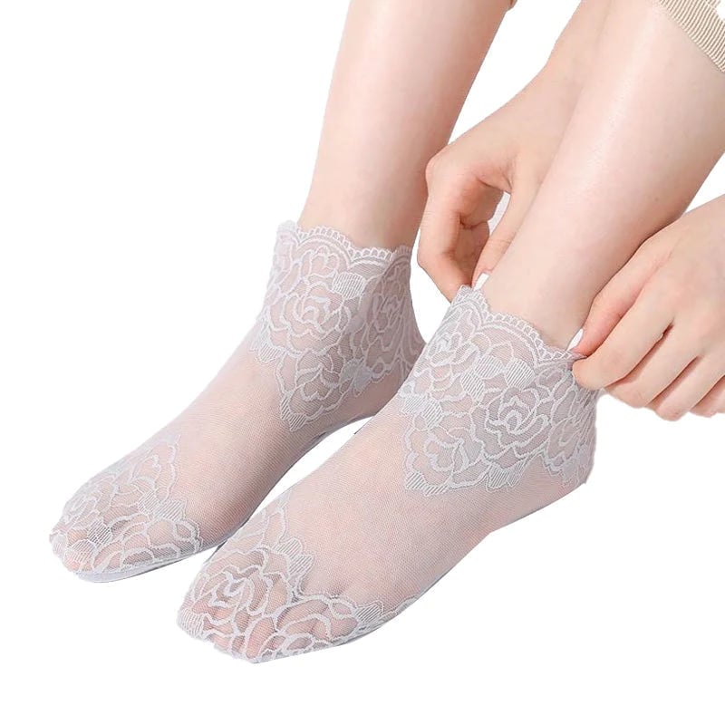 Seksualios nėrinių kojinės moterims🧦