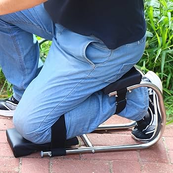 KneeComfort™ Nešiojamas sodo klūpiklis ir taburetė su reguliuojamu laikikliu