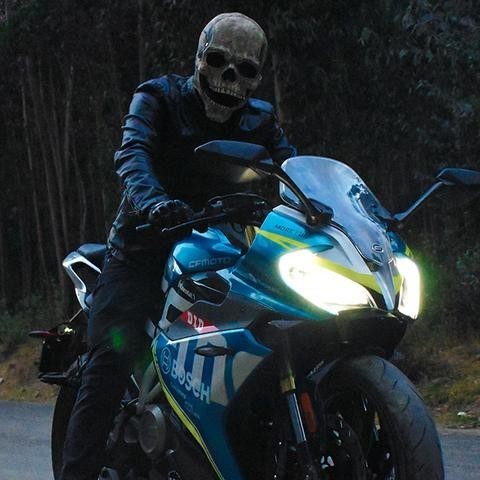 Skull Mask™ | Įvaryk baimės savo draugams ir šeimai!